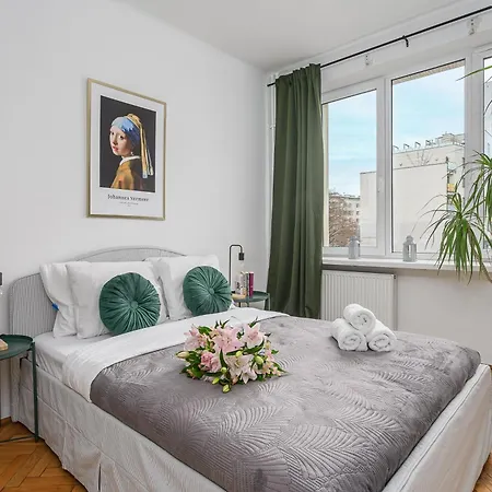 Lumina 3 Near Lazienki Krolewskie *