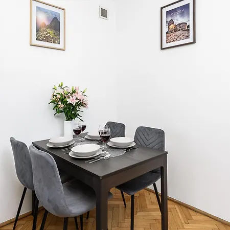 Lumina 3 Near Lazienki Krolewskie *