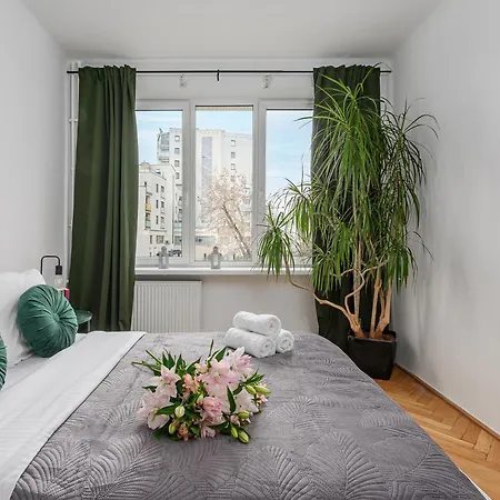 Lumina 3 Near Lazienki Krolewskie Apartment Warschau